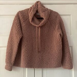 Pink Rose Sherpa‎ Pink Cowl Sherpa Turtleneck Sweater Pullover Size Medium Comfy